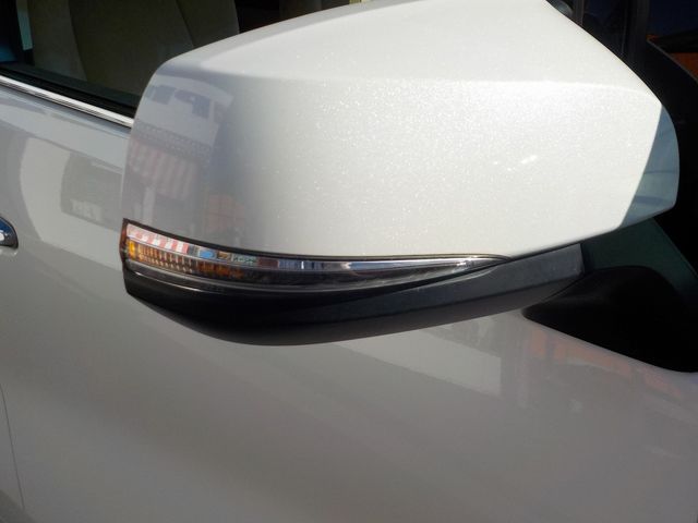 Toyota VELLFIRE 2018-12 189556-15