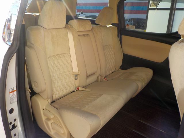 Toyota VELLFIRE 2018-12 189556-21