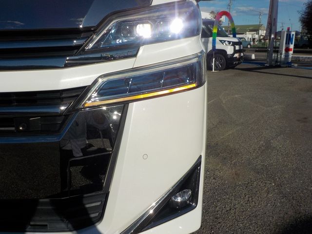Toyota VELLFIRE 2018-12 189556-14