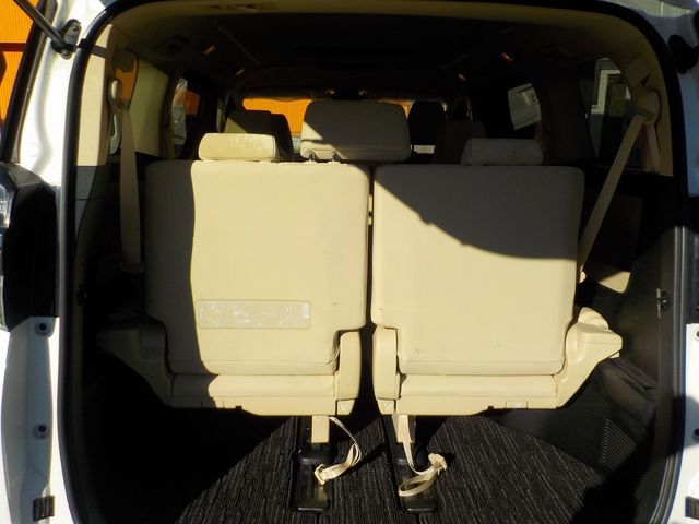 Toyota VELLFIRE 2018-12 189556-19