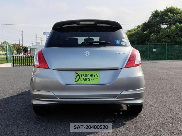 Suzuki SWIFT 2011-12 352773-9