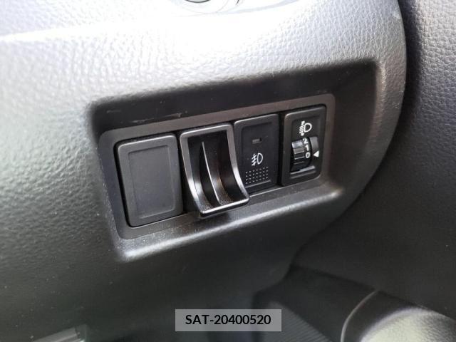Suzuki SWIFT 2011-12 352773-18