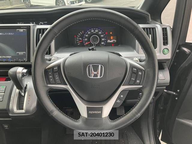 Honda STEP WGN 2013-06 324661-3