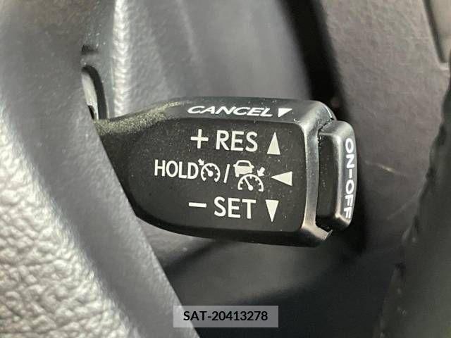 Toyota ALPHARD 2021-10 258970-6