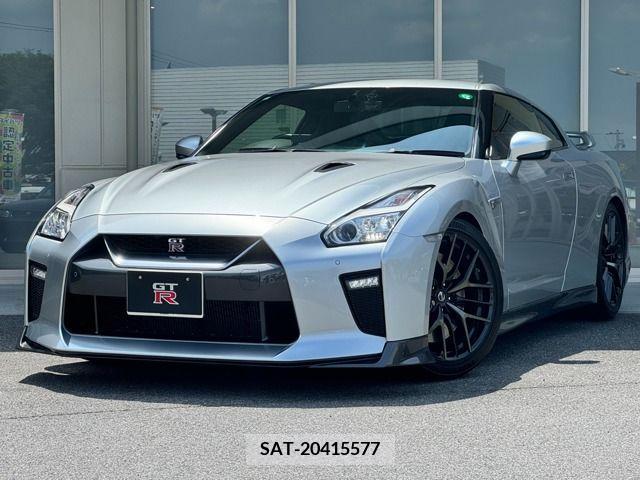 Nissan GT-R 2017-05 379004-0