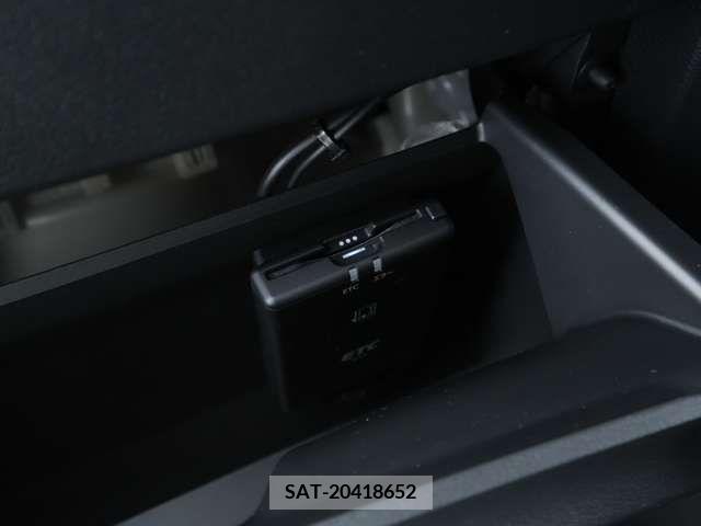 Mitsubishi EK X 2022-02 215314-4