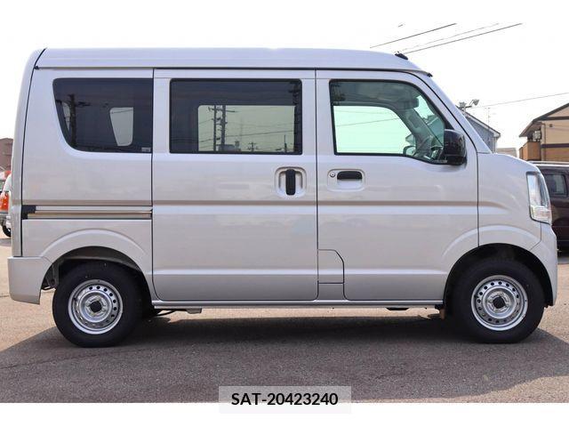 Suzuki EVERY 2023-03 382408-7