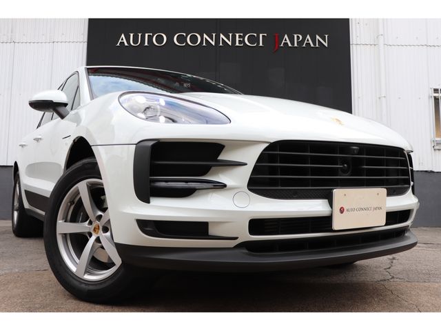 Porsche MACAN 2019-11 824-1