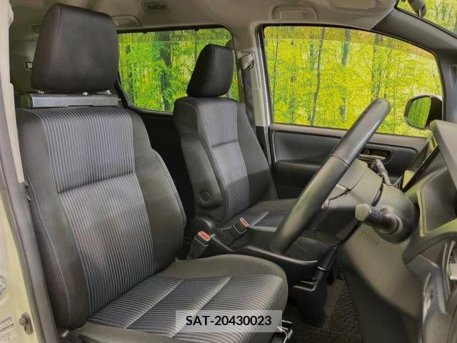 Toyota VOXY 2014-05 370313-9