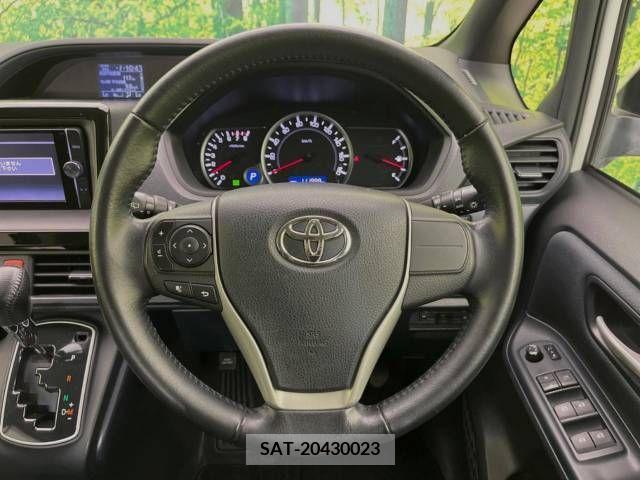 Toyota VOXY 2014-05 370313-8