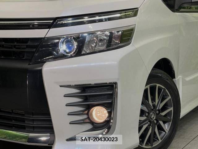 Toyota VOXY 2014-05 370313-13