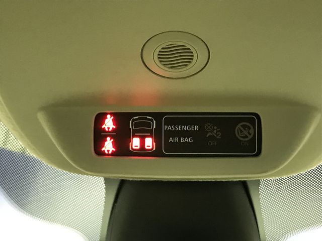 Renault TWINGO 2018-08 11641-25