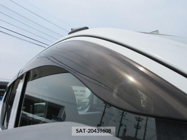 Suzuki ALTO 2016-02 325599-17