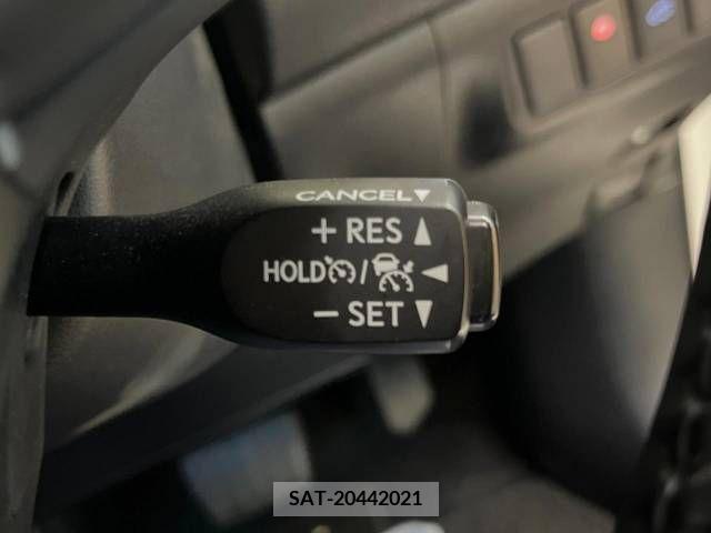 Toyota HARRIER 2018-11 271601-6