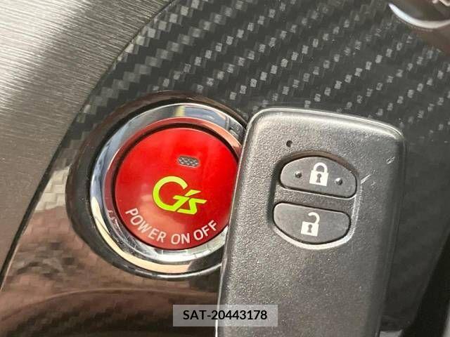 Toyota PRIUS 2013-09 350423-5