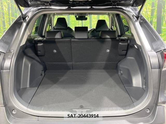 Toyota RAV4 2023-06 213467-10
