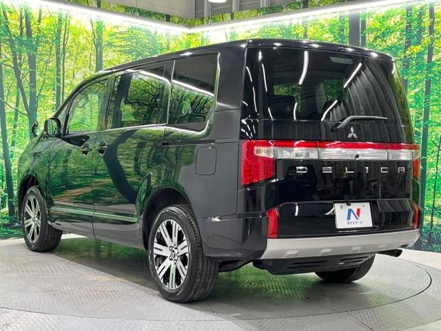 Mitsubishi DELICA D5 2023-05 16431-17