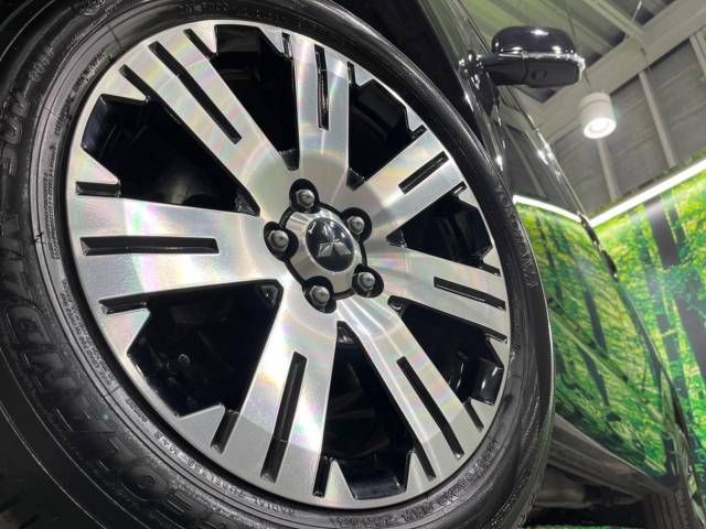Mitsubishi DELICA D5 2023-05 16431-13