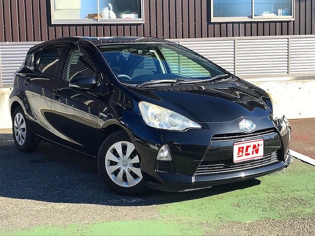 Toyota AQUA 2012-12 192443-6