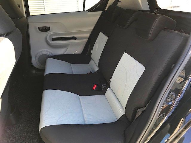 Toyota AQUA 2012-12 192443-18