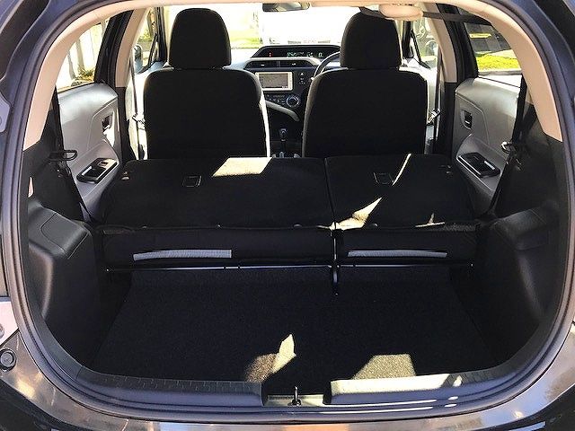 Toyota AQUA 2012-12 192443-17
