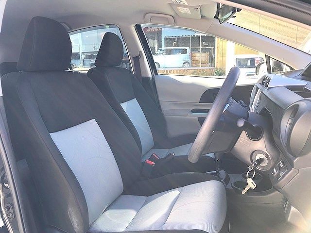 Toyota AQUA 2012-12 192443-3
