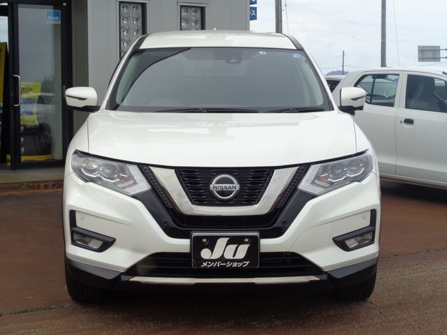 Nissan X-TRAIL 2021-08 10779-3
