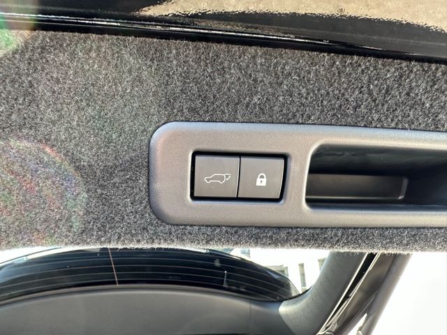 Lexus RX 2021-05 6513-15