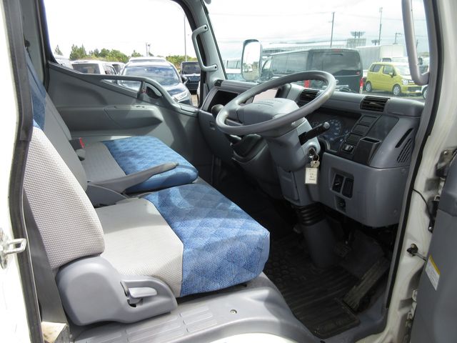 Mitsubishi CANTER 2006-12 16057-10