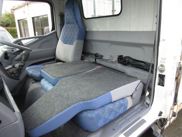 Mitsubishi CANTER 2006-12 16057-12