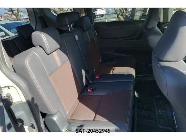 Mitsubishi CANTER 2023-10 237028-13