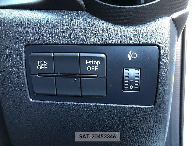 Mazda CX-3 2015-11 302008-17