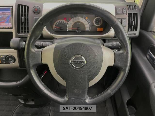 Nissan SERENA 2007-03 393847-12