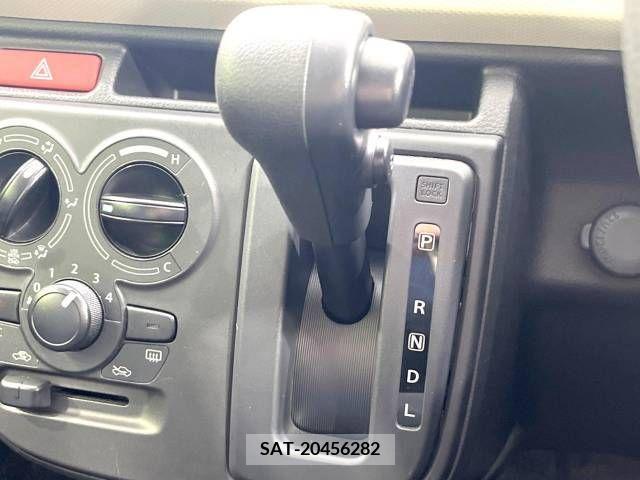 Suzuki ALTO 2019-04 305137-5
