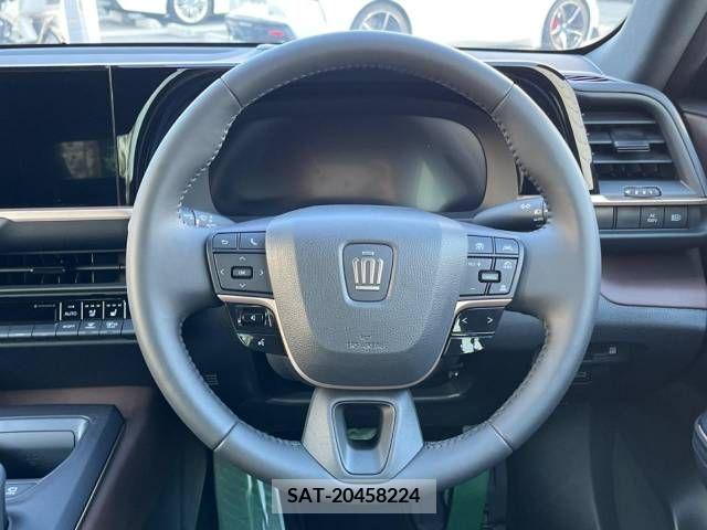 Toyota CROWN 2023-08 396125-11