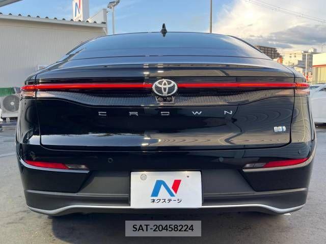 Toyota CROWN 2023-08 396125-15