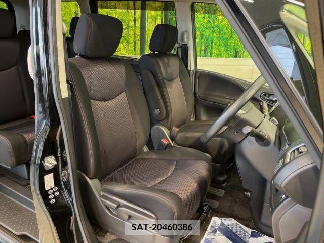 Nissan SERENA 2011-06 379755-7
