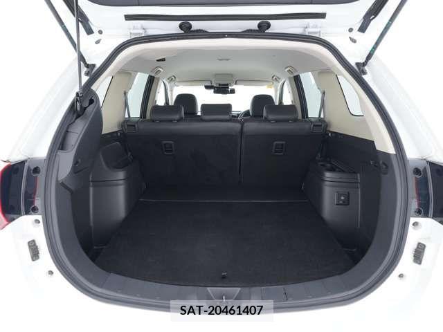 Mitsubishi OUTLANDER PHEV 2020-02 281129-8
