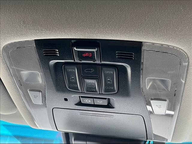 Toyota VELLFIRE 2018-07 11018-7
