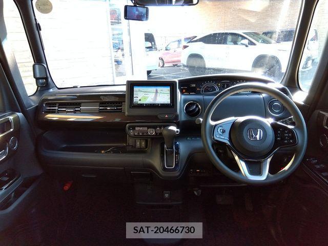 Honda N BOX CUSTOM 2020-04 216947-4
