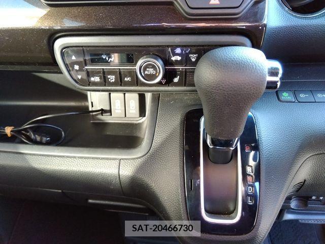Honda N BOX CUSTOM 2020-04 216947-13