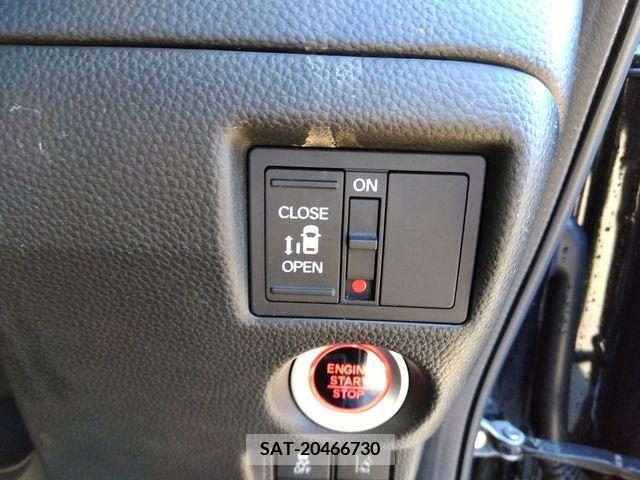 Honda N BOX CUSTOM 2020-04 216947-15