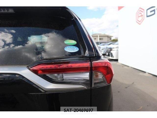 Toyota RAV4 2019-09 212227-10