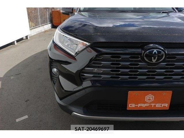 Toyota RAV4 2019-09 212227-9