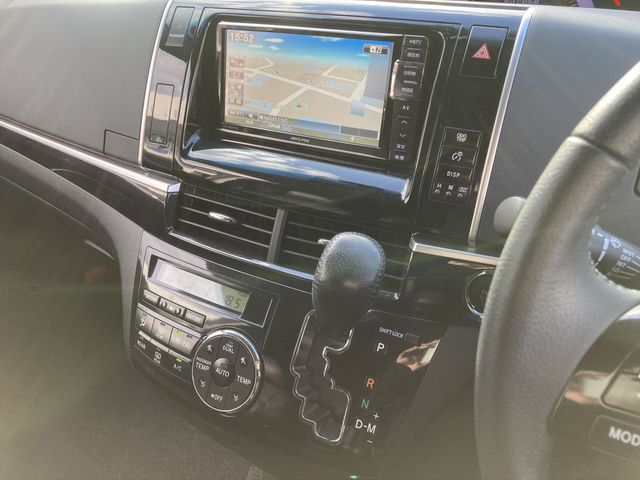Toyota ESTIMA 2013-03 16053-8