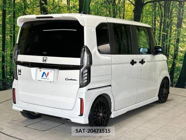 Honda N BOX CUSTOM 2022-04 364918-17