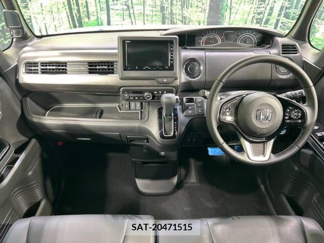 Honda N BOX CUSTOM 2022-04 364918-1