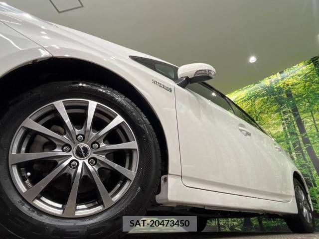 Toyota PRIUS 2010-10 282184-12