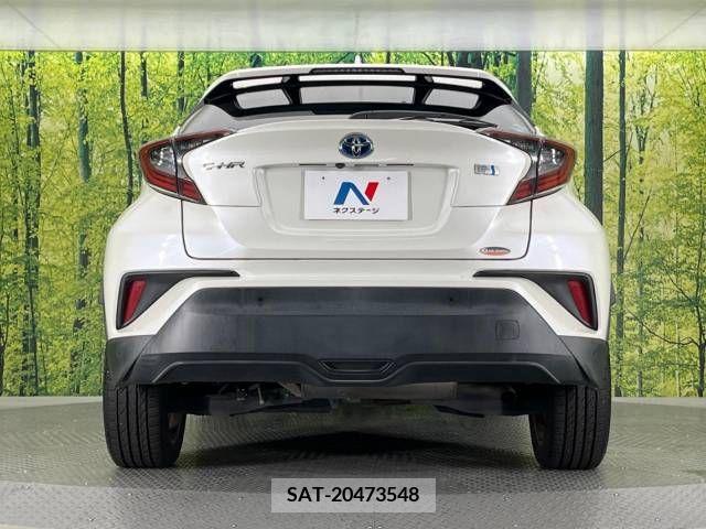 Toyota C-HR 2017-06 264169-14