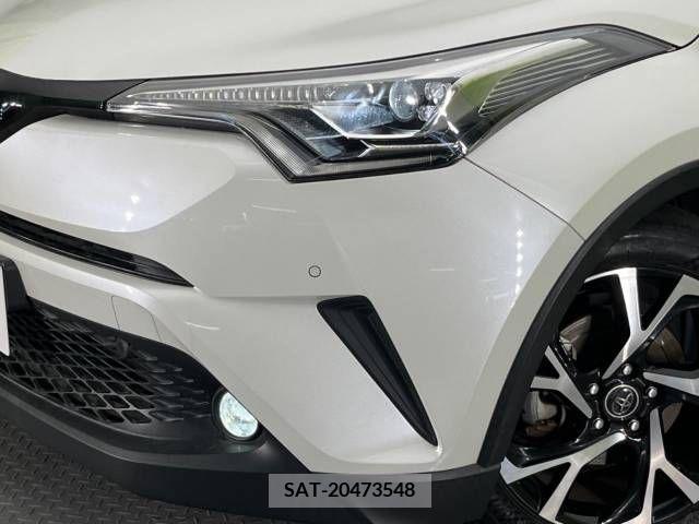 Toyota C-HR 2017-06 264169-11